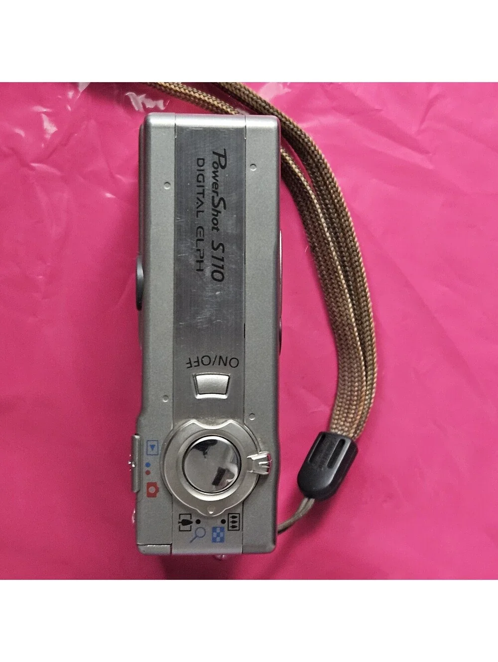 Canon PowerShot S110 Digital ELPH 2.1MP Digital Camera FOR PARTS ONLY NO WORKY